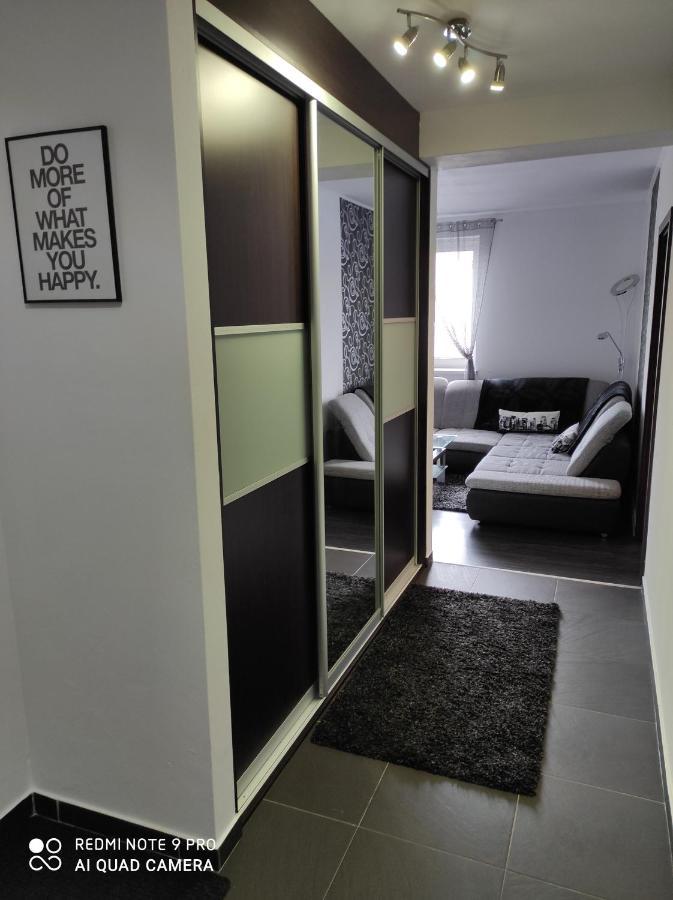 Apartman Mb Πόπραντ Εξωτερικό φωτογραφία