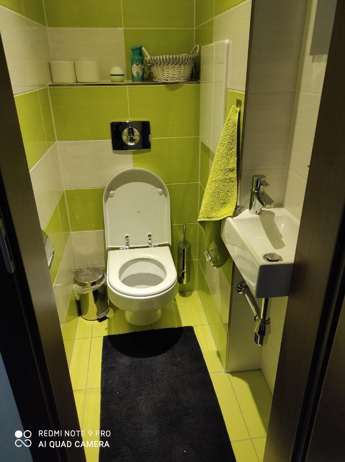 Apartman Mb Πόπραντ Εξωτερικό φωτογραφία